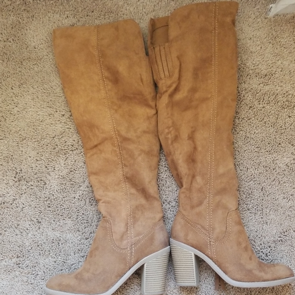 Brown Suede Boots